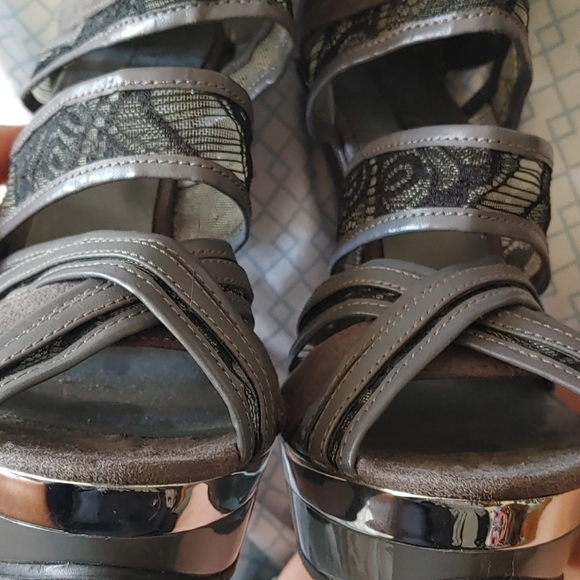 🍀2/40 Michael Antonio strappy sandal pumps - Picture 4 of 4